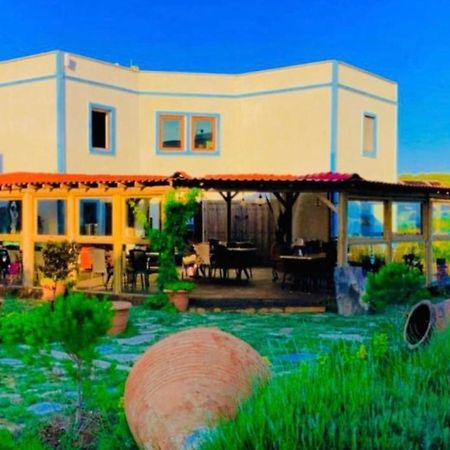 Sukha Inn Hotel & Beach Bozcaada Exteriör bild